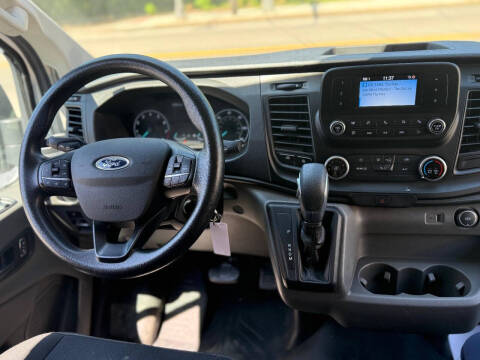 2023 Ford Transit 250