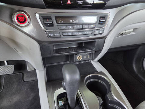 2017 Honda Pilot EX w/Honda Sensing