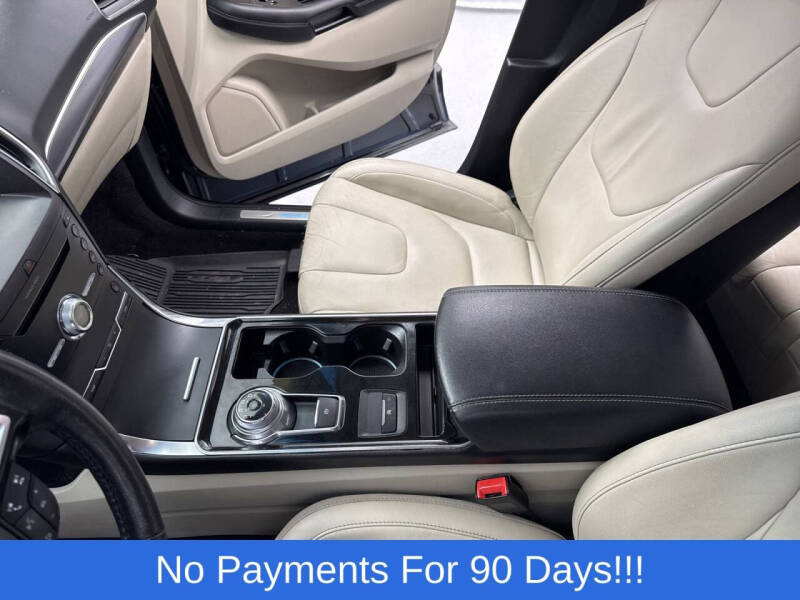 2019 Ford Edge Titanium