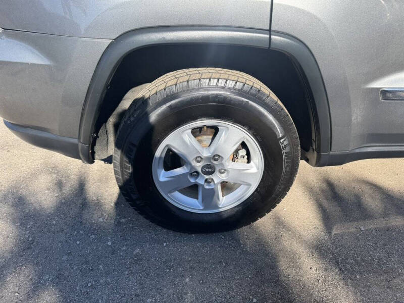 2012 Jeep Grand Cherokee Laredo