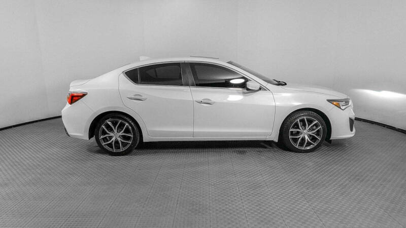 2022 Acura ILX w/Premium