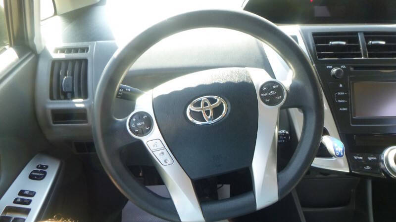 2012 Toyota Prius v