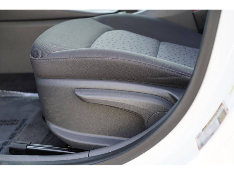 2019 Hyundai Ioniq Hybrid Blue