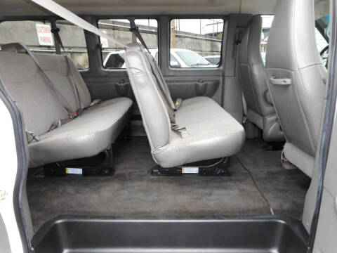 2017 Chevrolet Express LT 3500