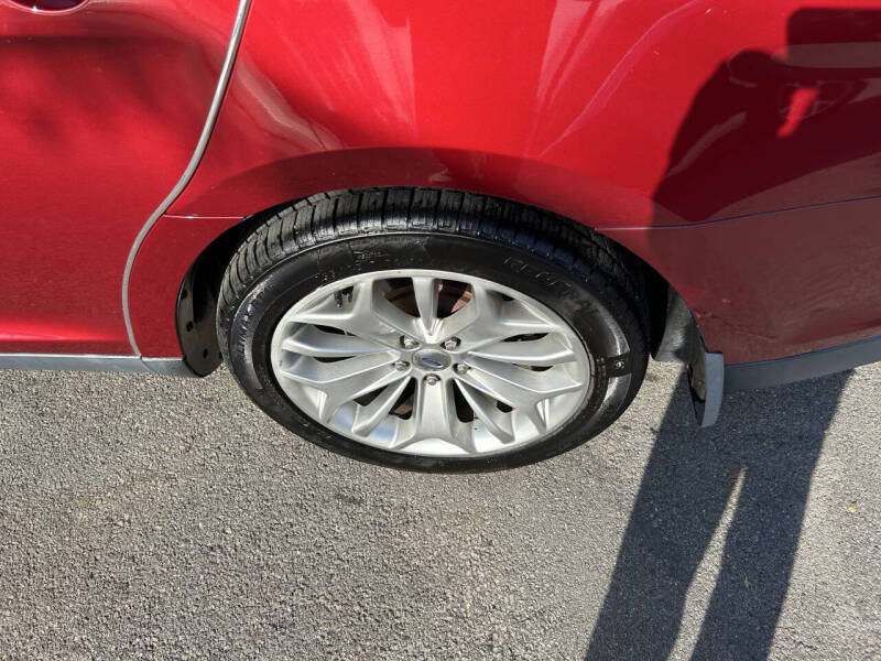 2014 Ford Taurus Limited