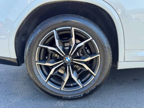 2024 BMW X4 xDrive30i