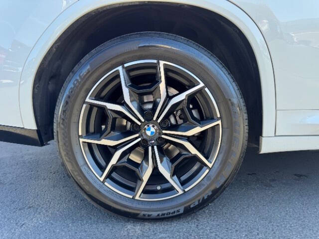 2024 BMW X4 xDrive30i