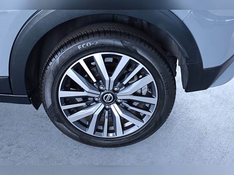 2021 Nissan Kicks SV