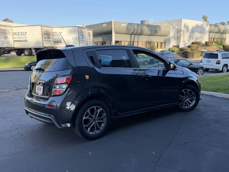 2019 Chevrolet Sonic LT Auto