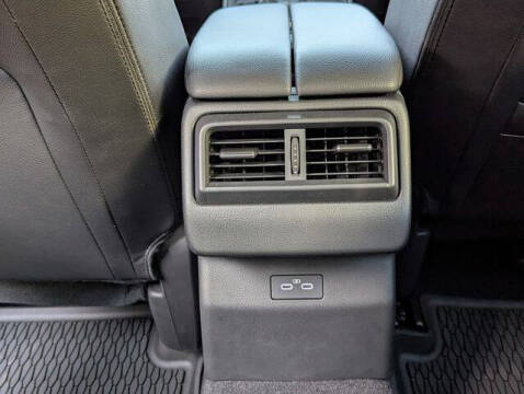 2025 Mazda CX-50 2.5 S Premium