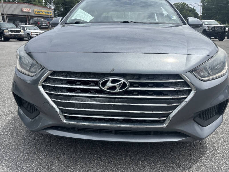 2019 Hyundai Accent SE