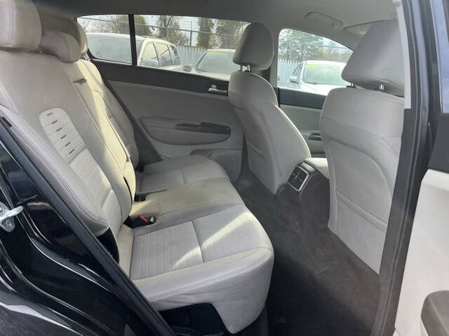 2022 Kia Sportage LX