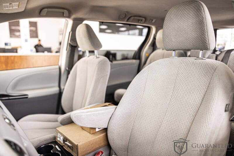 2012 Toyota Sienna