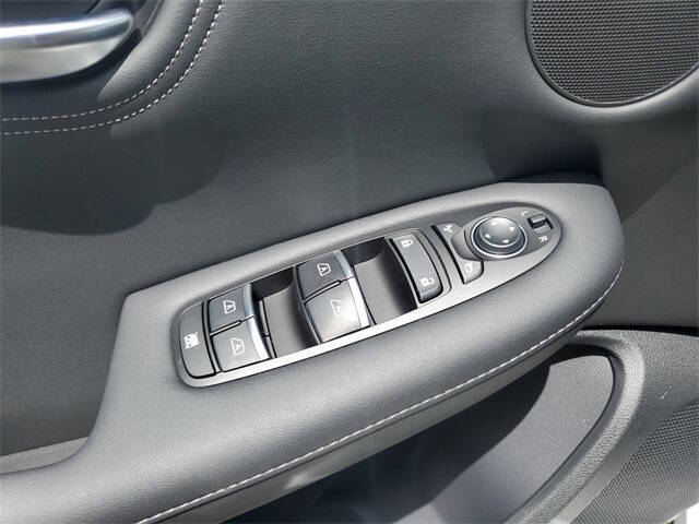 2025 Infiniti QX55 Luxe