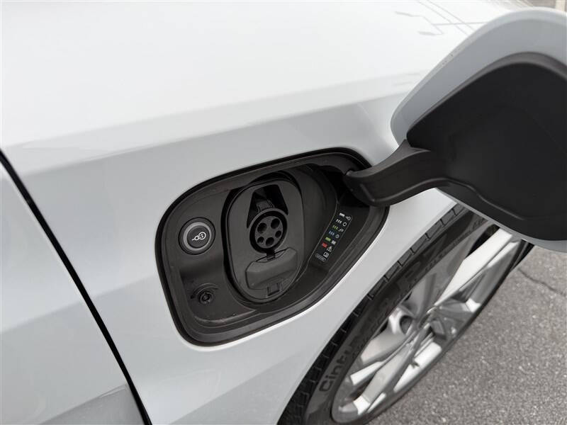 2023 Audi e-tron GT quattro Premium Plus