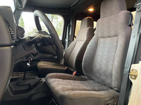 2004 Jeep Wrangler X