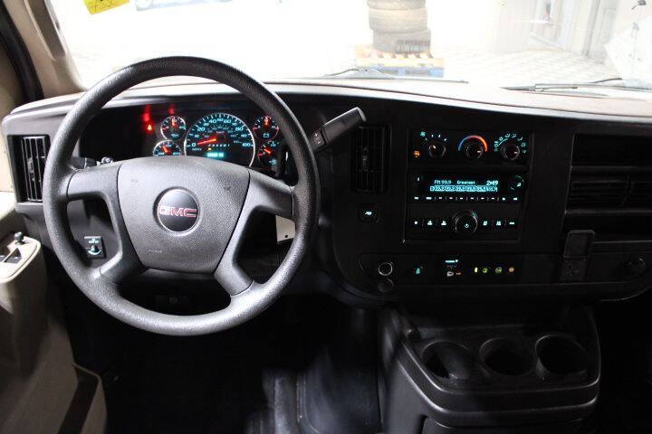 2024 GMC Savana 3500