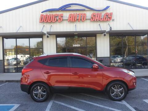 2014 Hyundai Tucson for sale at DOUG'S AUTO SALES INC in Pleasant View TN