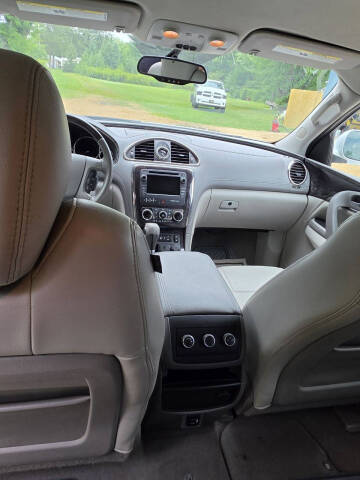 2017 Buick Enclave Leather