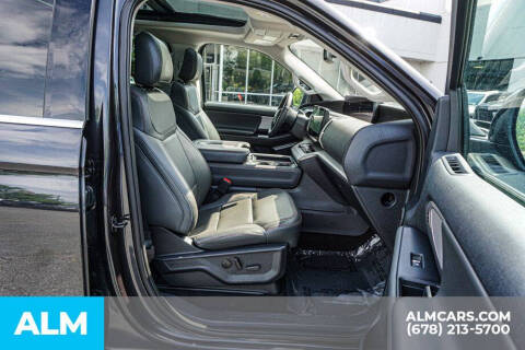 2025 Ford Expedition MAX Active