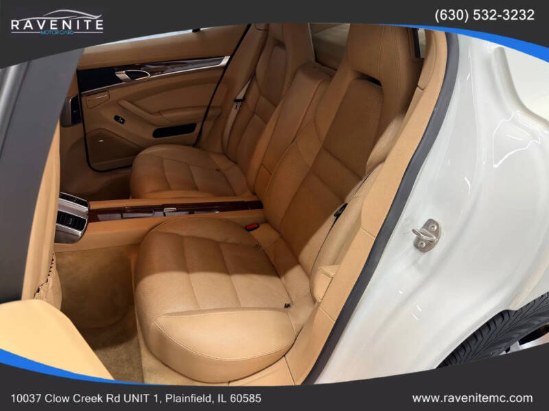 2012 Porsche Panamera