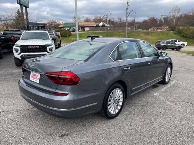 2017 Volkswagen Passat 1.8T SE