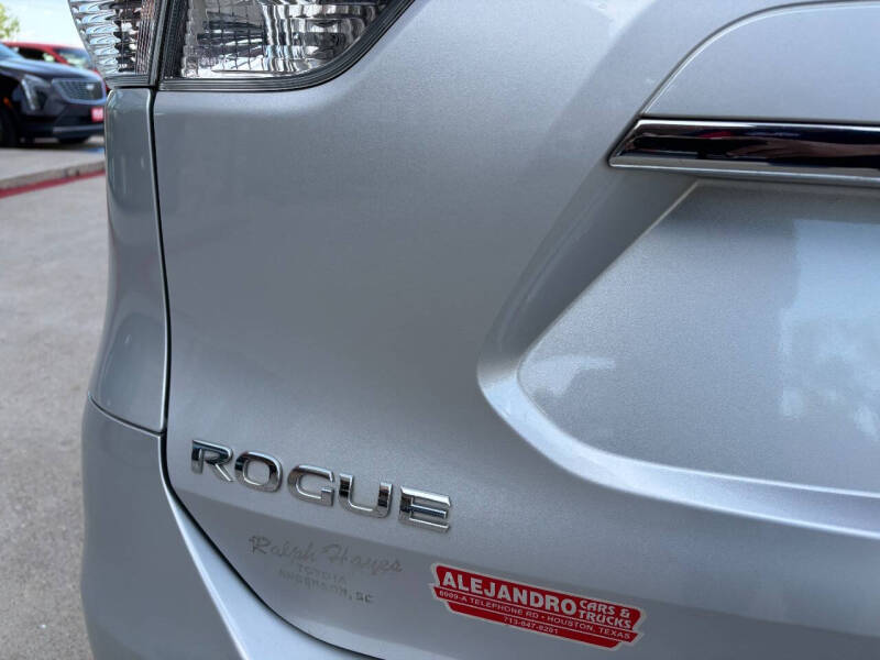2015 Nissan Rogue SL