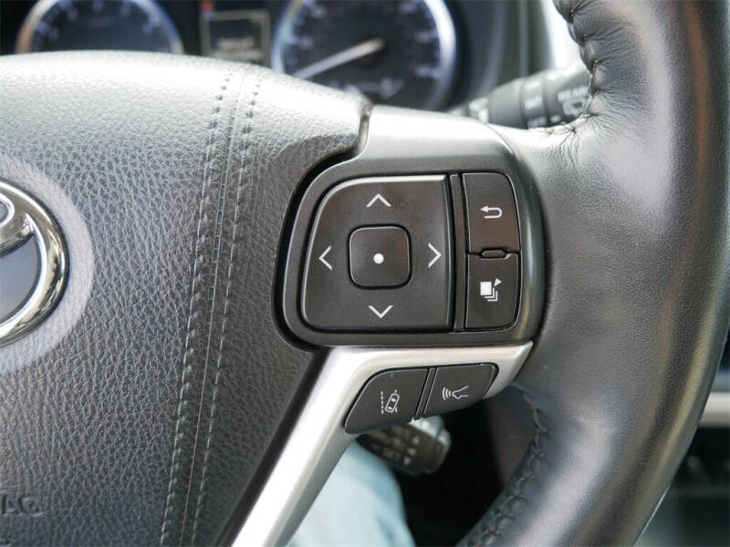 2019 Toyota Highlander Limited Platinum