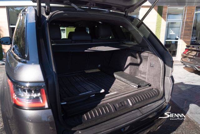 2022 Land Rover Range Rover Sport HST