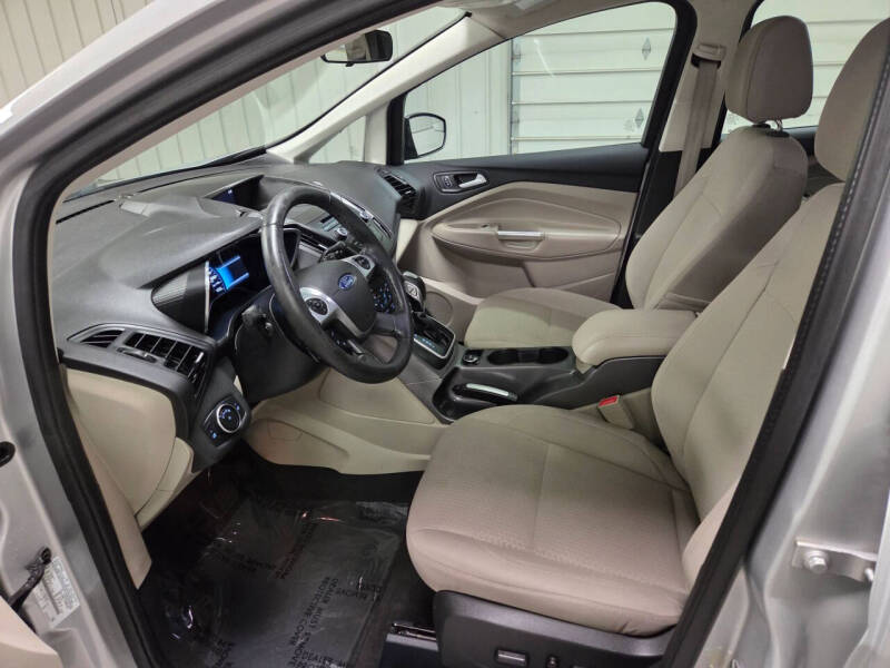 2017 Ford C-MAX Hybrid SE