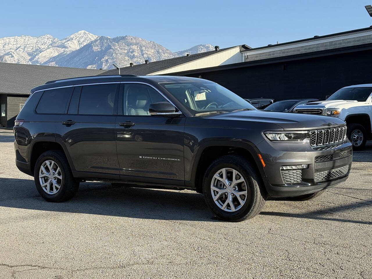 2021 Jeep Grand Cherokee L for sale at TWIN PEAKS AUTO in Orem, UT