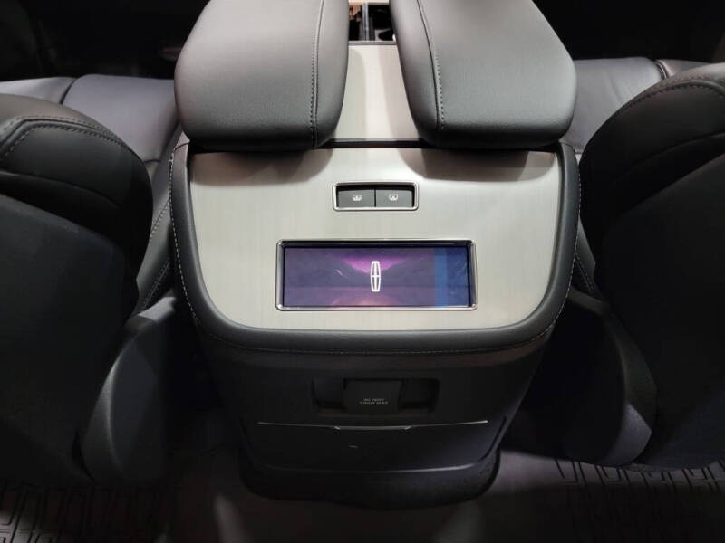 2025 Lincoln Navigator L Reserve