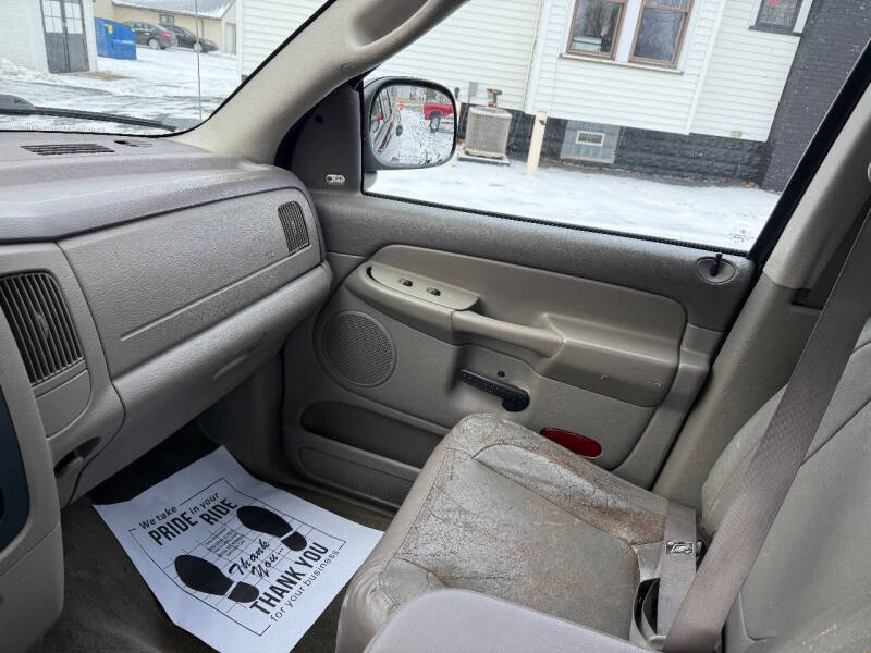 2004 Dodge Ram 1500 SLT