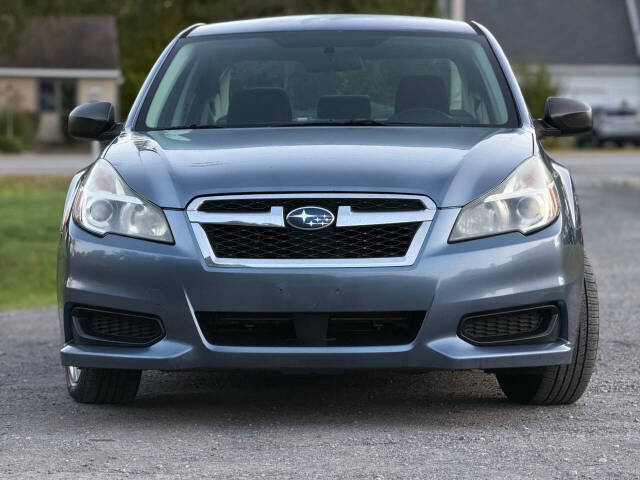 2013 Subaru Legacy 2.5i photo 2