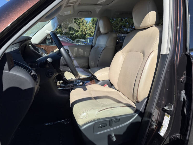 2017 Nissan Armada SL