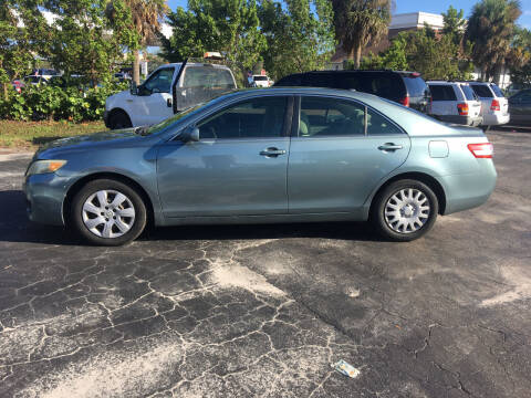 2011 Toyota Camry for sale at CAR-RIGHT AUTO SALES INC in Naples FL