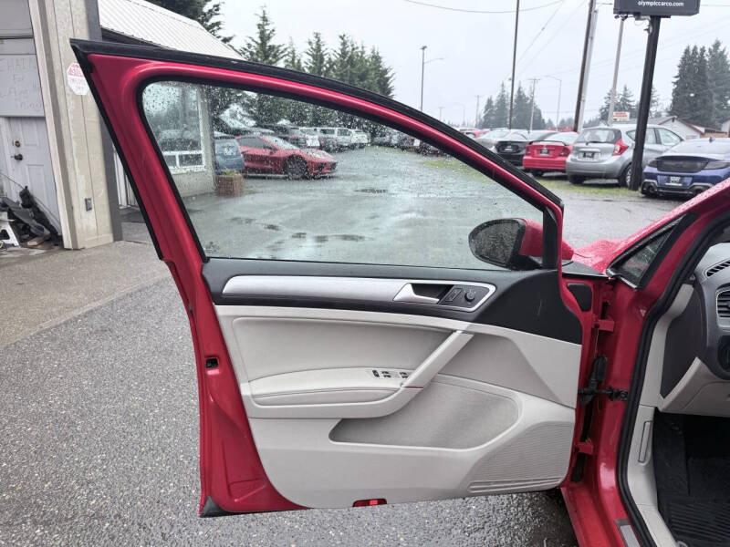 2015 Volkswagen Golf TSI S