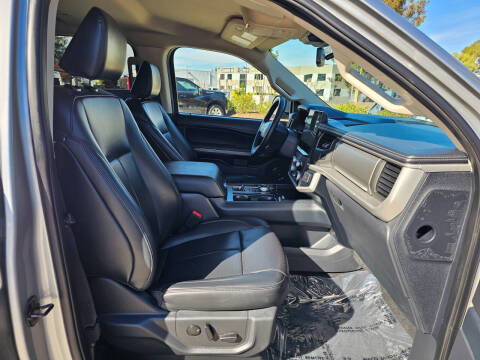 2024 Ford Expedition XLT