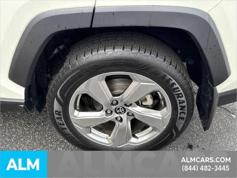 2021 Toyota RAV4 Hybrid XLE Premium