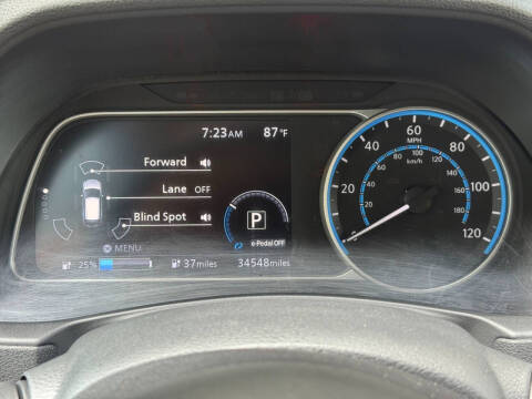 2023 Nissan LEAF S