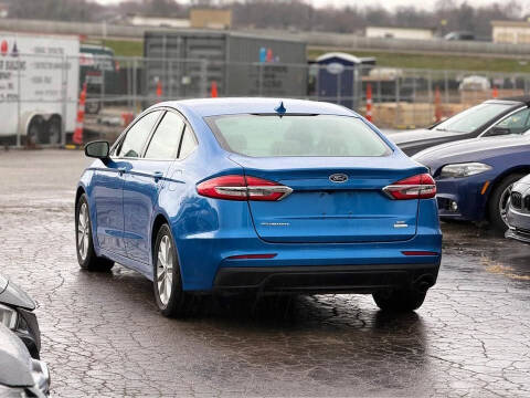 2019 Ford Fusion SE