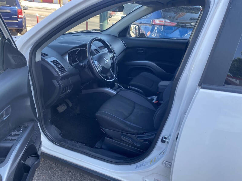2008 Mitsubishi Outlander ES