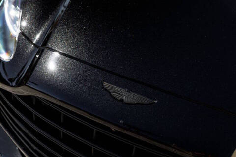 2025 Aston Martin DBX 707