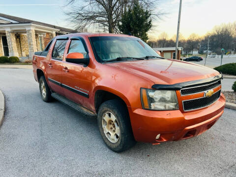 2007 Chevrolet Avalanche for sale at Reliable Cars KC LLC in Independence MO