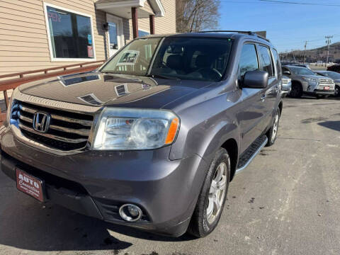 2015 Honda Pilot for sale at AUTO CONNECTION LLC in Springfield VT