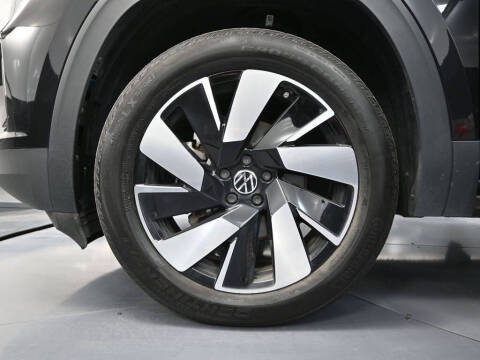 2024 Volkswagen Atlas Cross Sport SE 4Motion