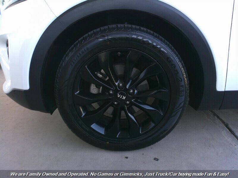 2020 Kia Sorento EX V6