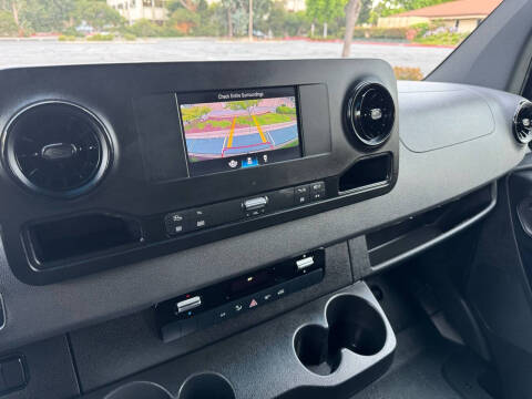 2023 Mercedes-Benz Sprinter 2500