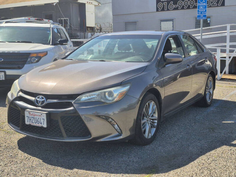 2015 Toyota Camry SE