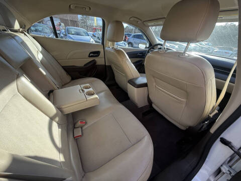 2015 Chevrolet Malibu LT